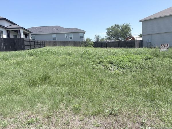 8251 Comanche Pass, Converse, TX 78109