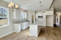 163 Andover Way  photo 4