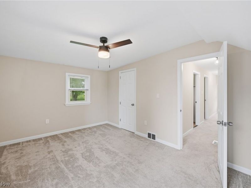 2413 W Manor Avenue, Youngstown, OH 44514 Photo 20
