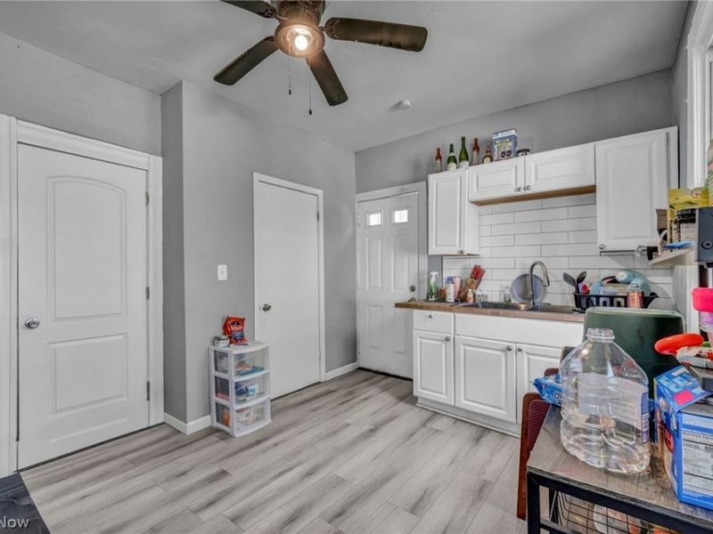 3010 Daisy Avenue, Cleveland, OH 44109 Photo 17