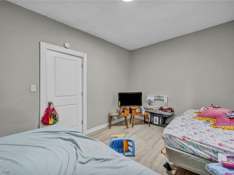 3010 Daisy Avenue, Cleveland, OH 44109 Photo 27
