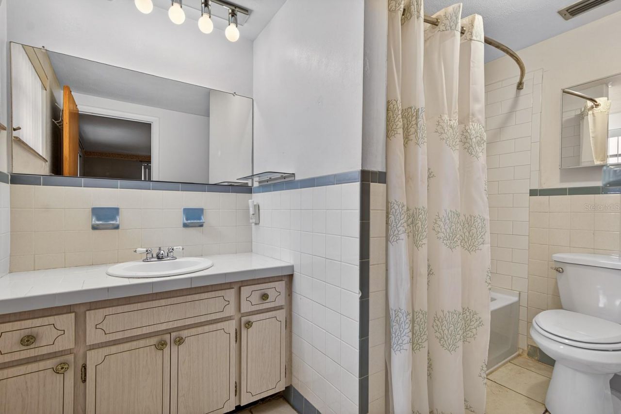 6021 2nd Avenue , New Port Richey, FL 34653 Photo