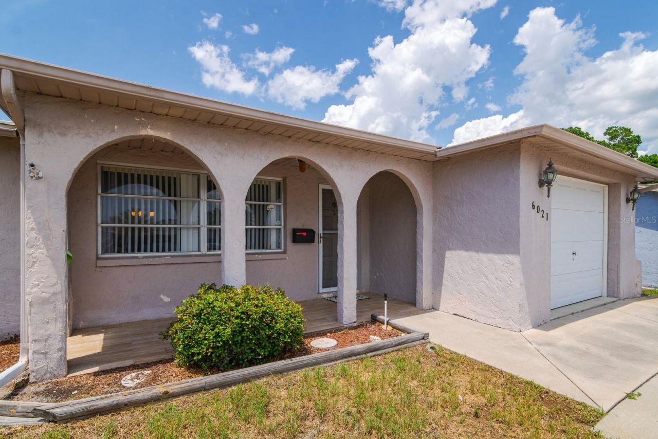 6021 2nd Avenue , New Port Richey, FL 34653 Photo