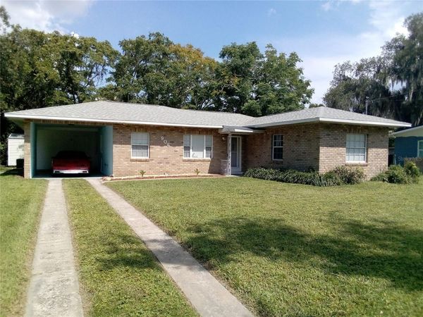 906 OAK DRIVE, LEESBURG, FL 34748