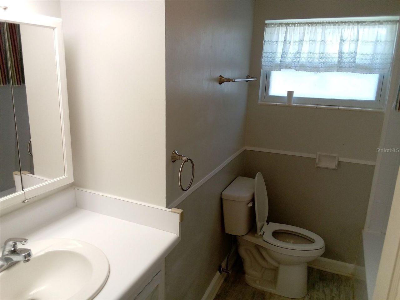 906 Oak Drive , Leesburg, FL 34748 Photo