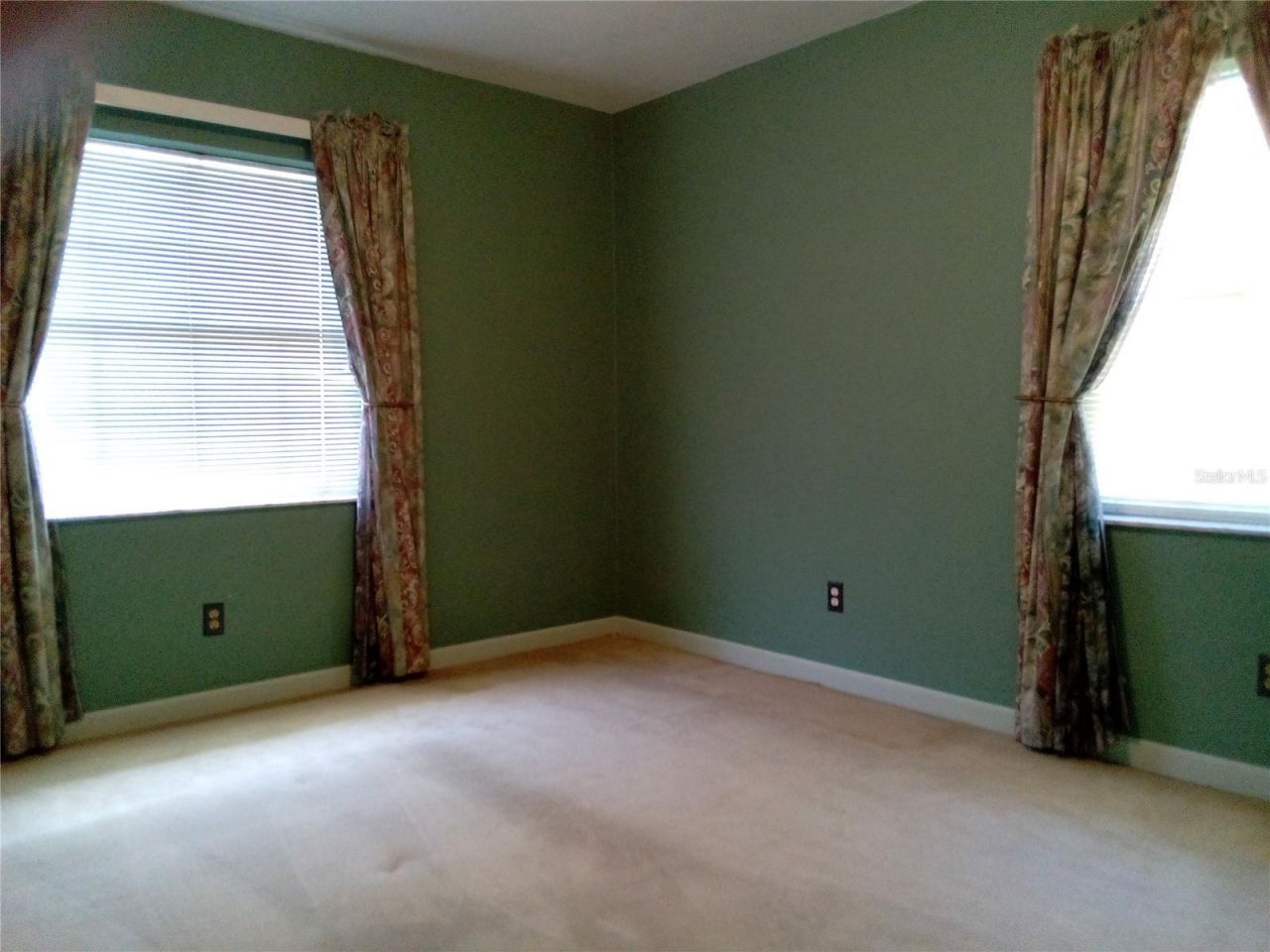 906 Oak Drive , Leesburg, FL 34748 Photo