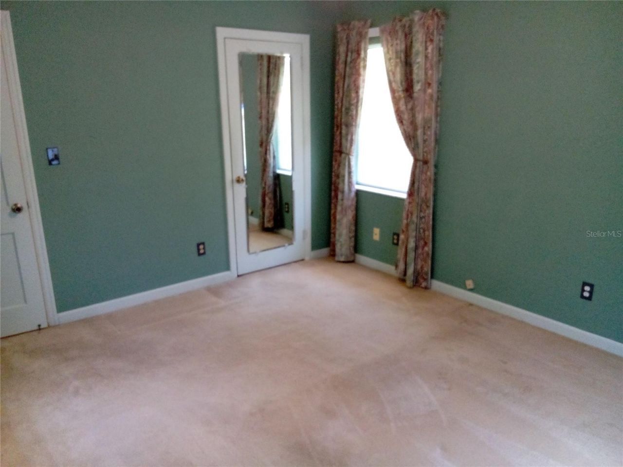 906 Oak Drive , Leesburg, FL 34748 Photo