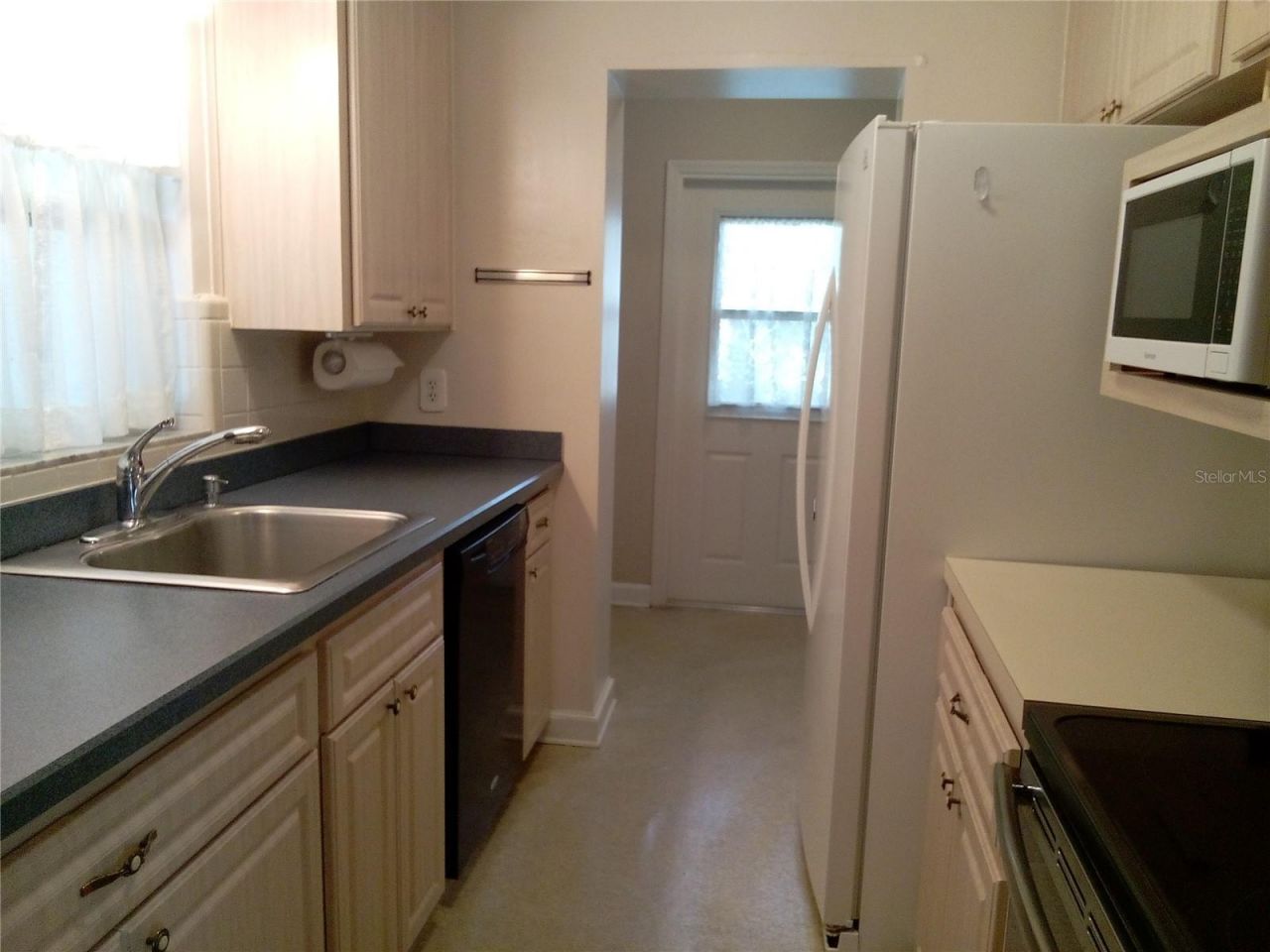 906 Oak Drive , Leesburg, FL 34748 Photo