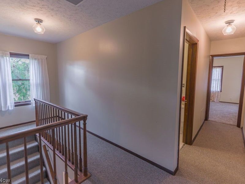 51883 Telegraph, Amherst, OH 44001 Photo 7