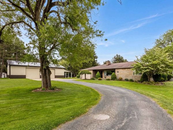 5275 Tuscarawas Road, Beaver, PA 15009