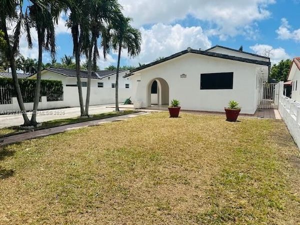 11870 SW 5th, Unit 1, Miami, FL 33184