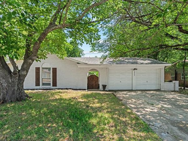 5812 Haney Drive, Watauga, TX 76148