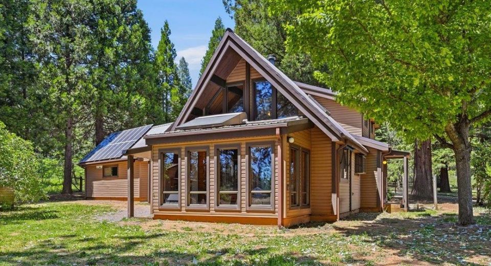 15101 Apple Blossom Way, Grass Valley, CA 95945 Photo