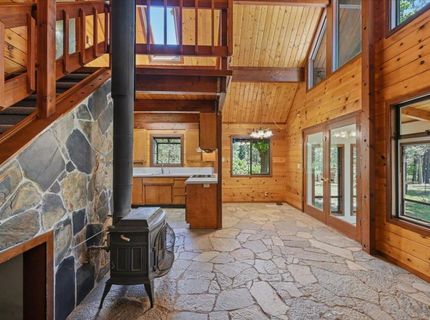 15101 Apple Blossom Way, Grass Valley, CA 95945 Photo