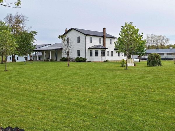 4160 S 600 East Road, Hamilton, IN 46742