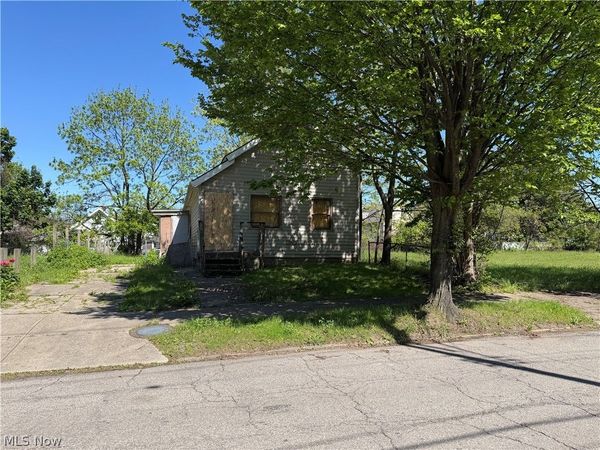 3419 E 70th Street , Cleveland, OH 44127