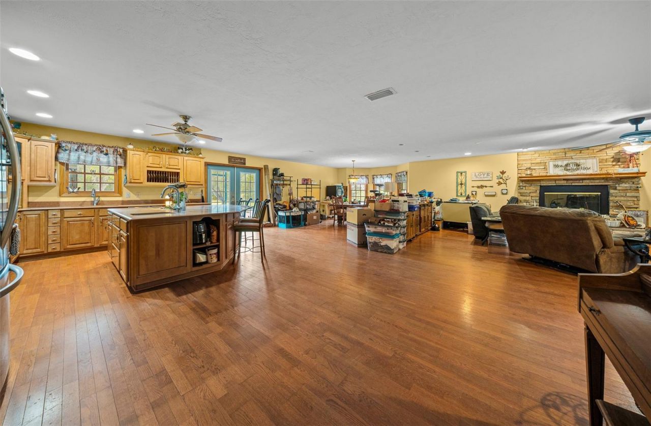732 SW Carl Wilson Road, Fort White, FL 32038 Photo