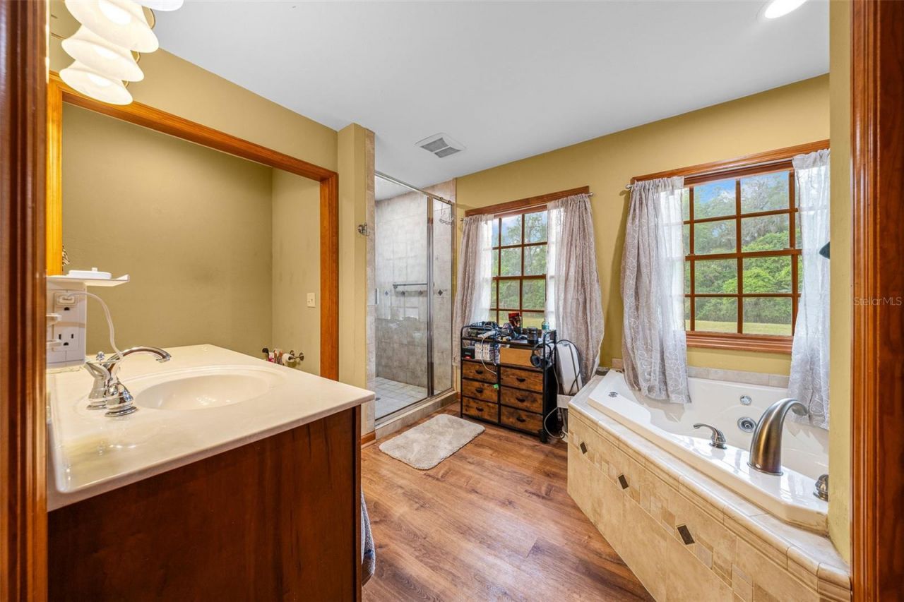 732 SW Carl Wilson Road, Fort White, FL 32038 Photo