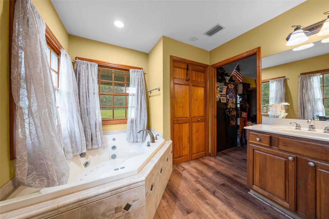 732 SW Carl Wilson Road, Fort White, FL 32038 Photo