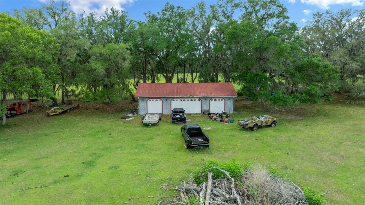 732 SW Carl Wilson Road, Fort White, FL 32038 Photo