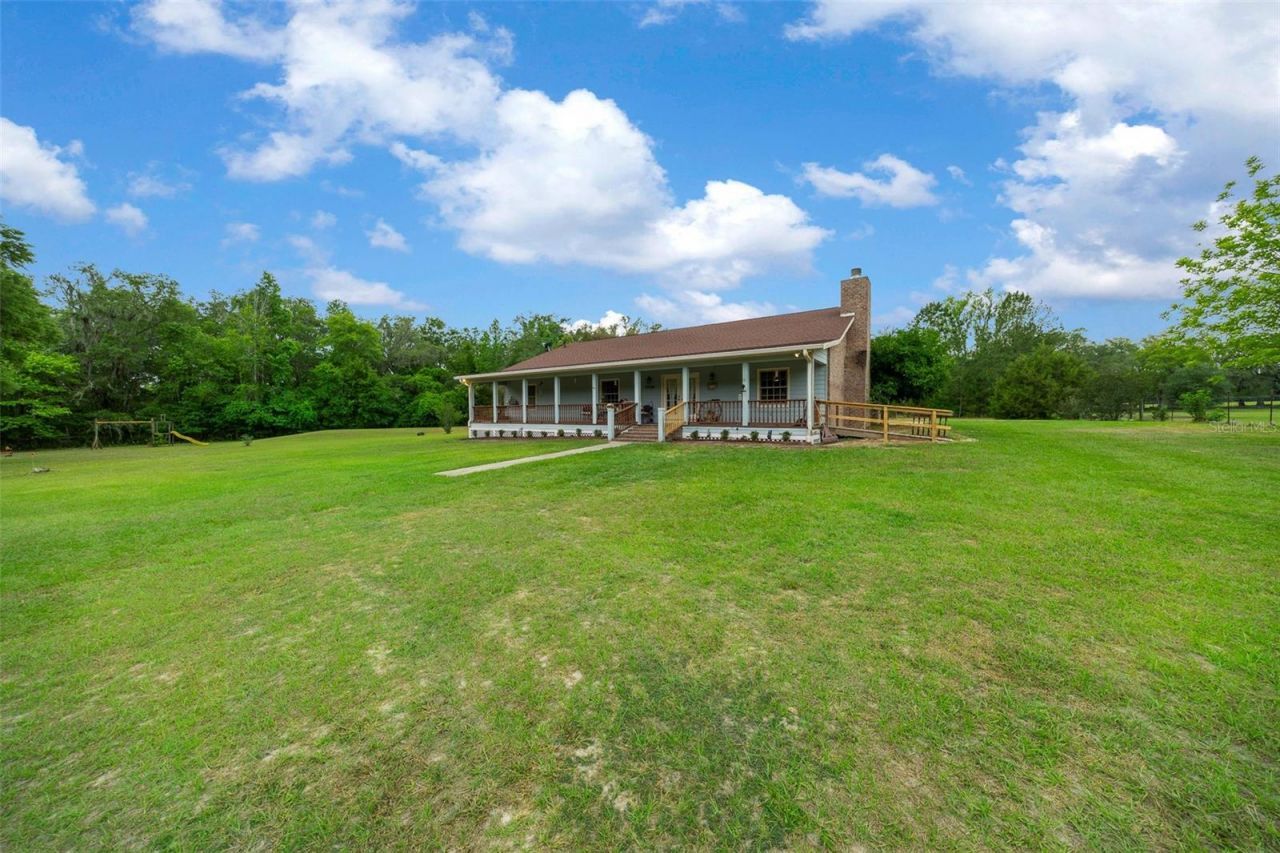 732 SW Carl Wilson Road, Fort White, FL 32038 Photo