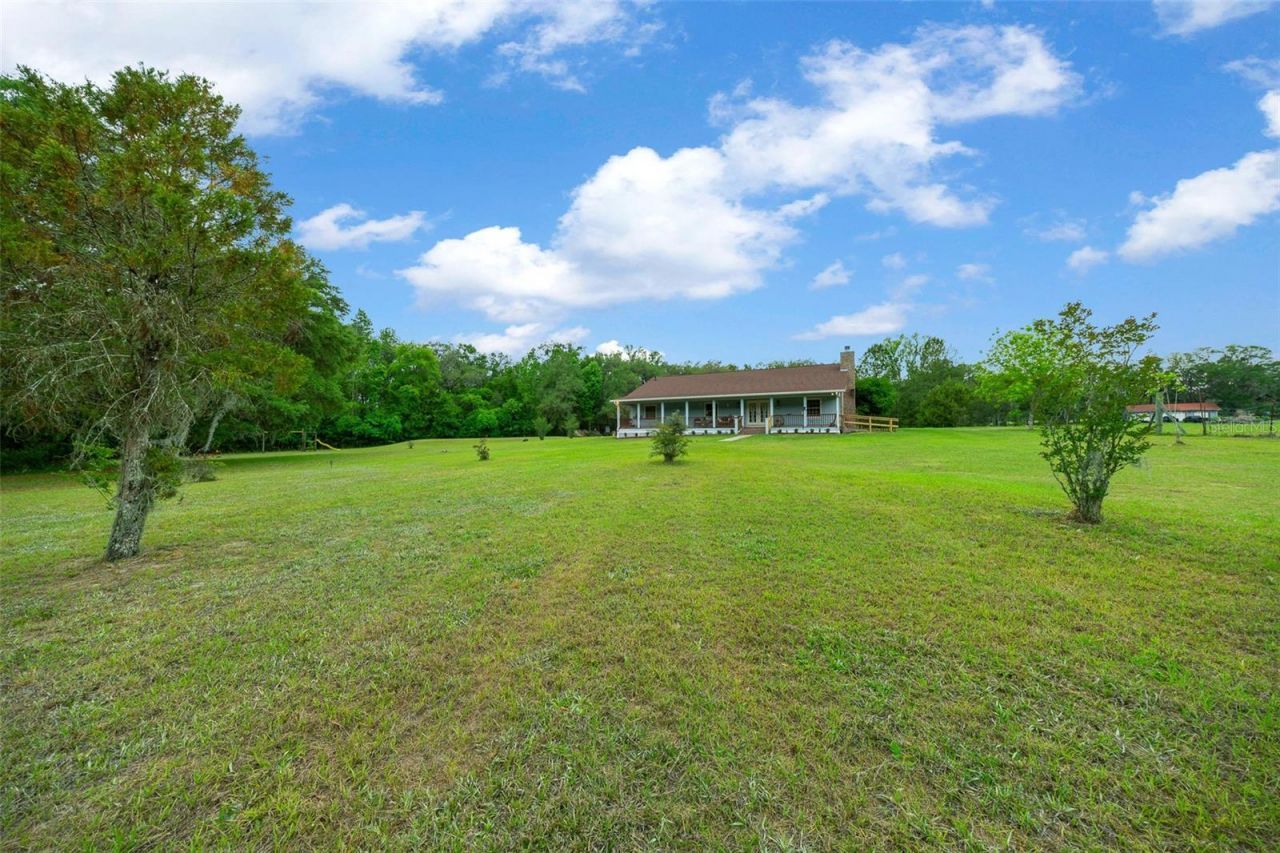 732 SW Carl Wilson Road, Fort White, FL 32038 Photo