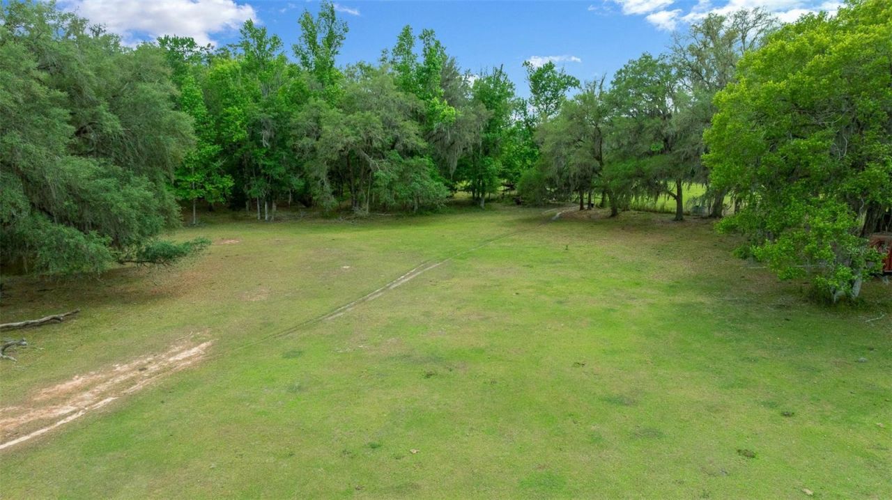 732 SW Carl Wilson Road, Fort White, FL 32038 Photo