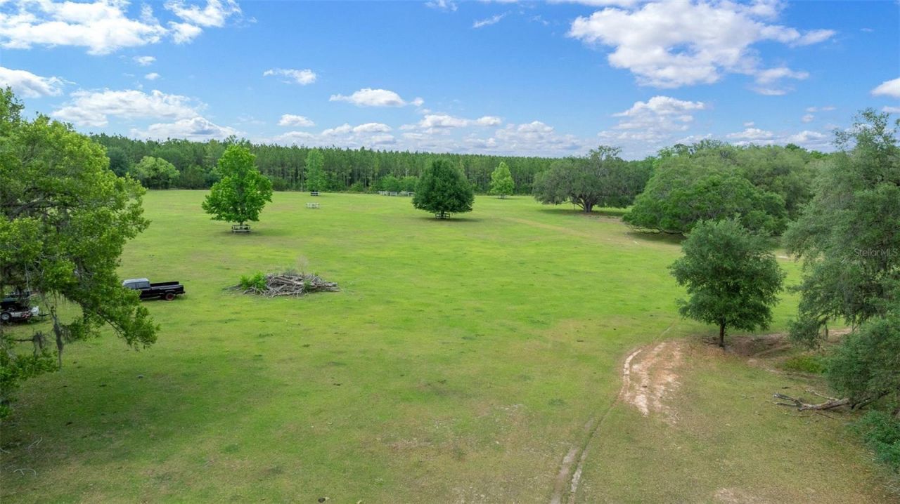 732 SW Carl Wilson Road, Fort White, FL 32038 Photo