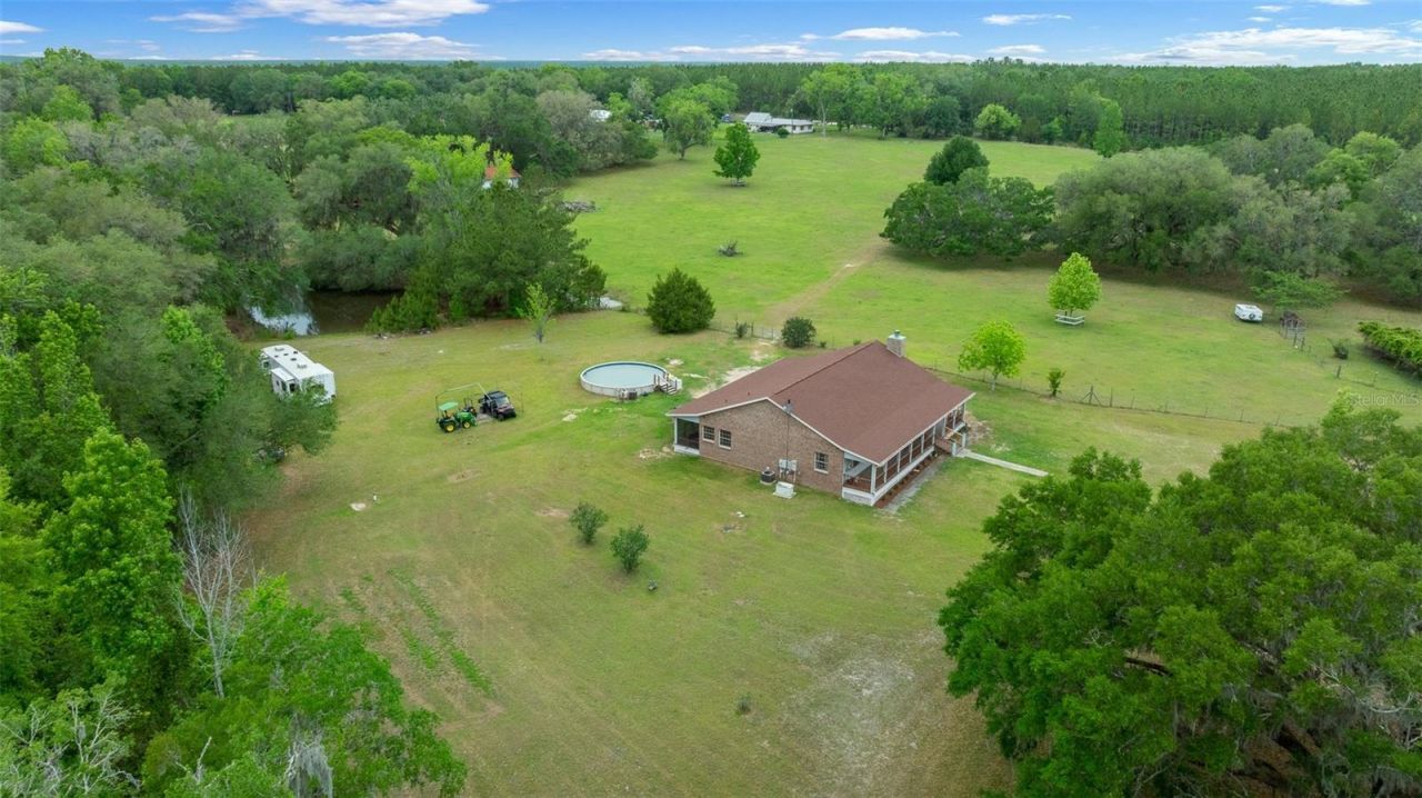 732 SW Carl Wilson Road, Fort White, FL 32038 Photo