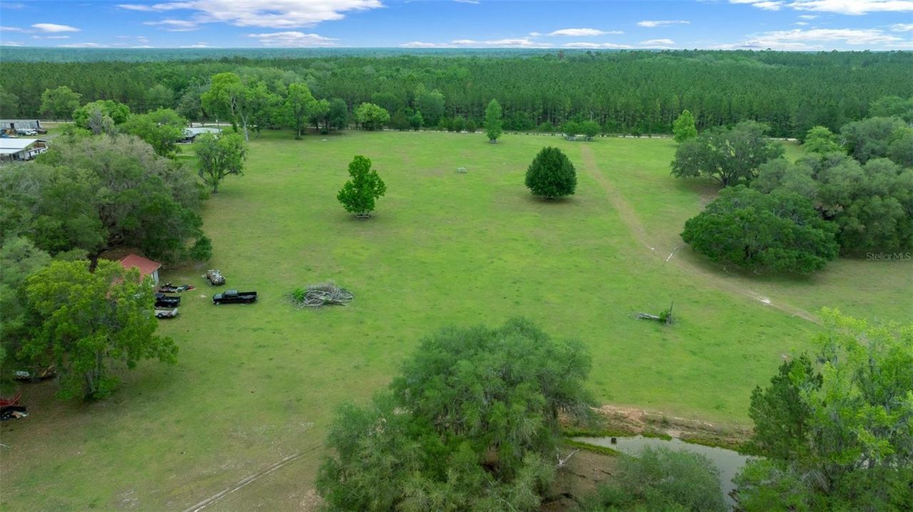 732 SW Carl Wilson Road, Fort White, FL 32038 Photo