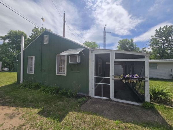 10606 Pine Lane, Bloomington, WI 53804
