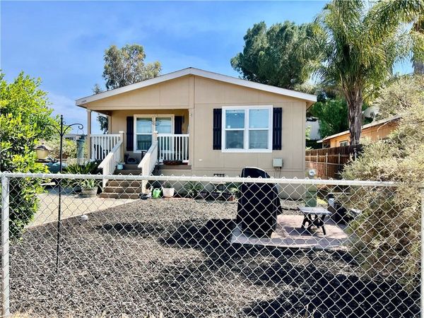 24691 Carl , Wildomar, CA 92595