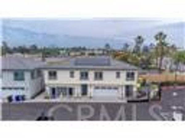 8181 Amerena Way , Fontana, CA 92335