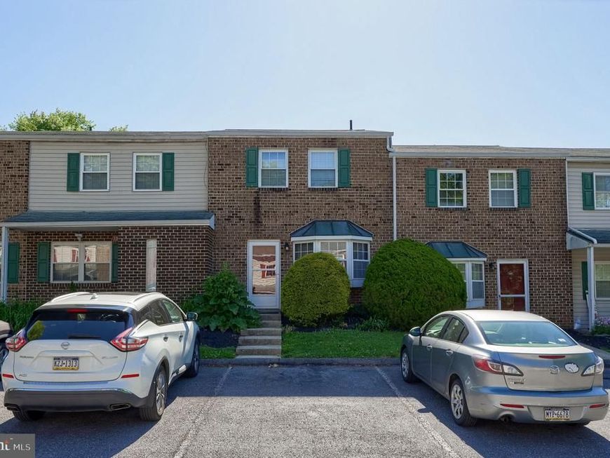 1309 Blue Jay Drive, Lancaster, PA 17601 Main Photo