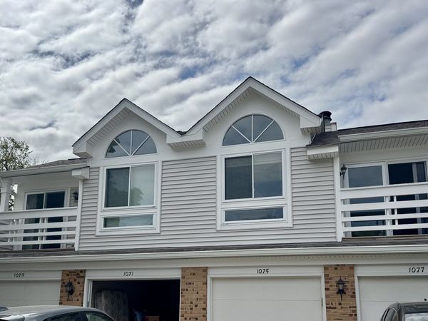 1077 Courtland Drive , Buffalo Grove, IL 60089