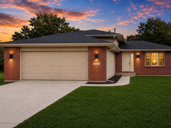 22618 Plum Creek Drive , Sauk Village, IL 60411