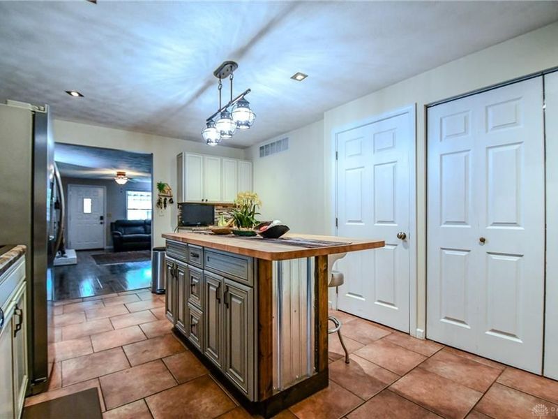 7710 Sprucehill Court, Huber Heights, OH 45424 Photo 13