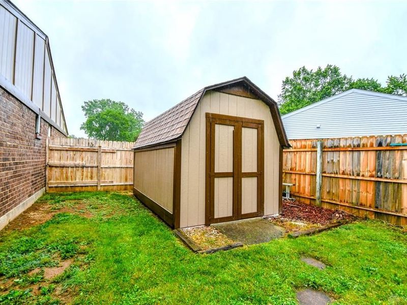 7710 Sprucehill Court, Huber Heights, OH 45424 Photo 37