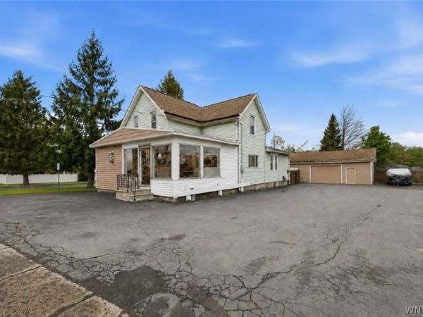 1016 Cleveland Drive , Buffalo, NY 14225
