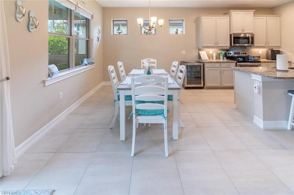 16366 Barclay Ct , Naples, FL 34110 Photo