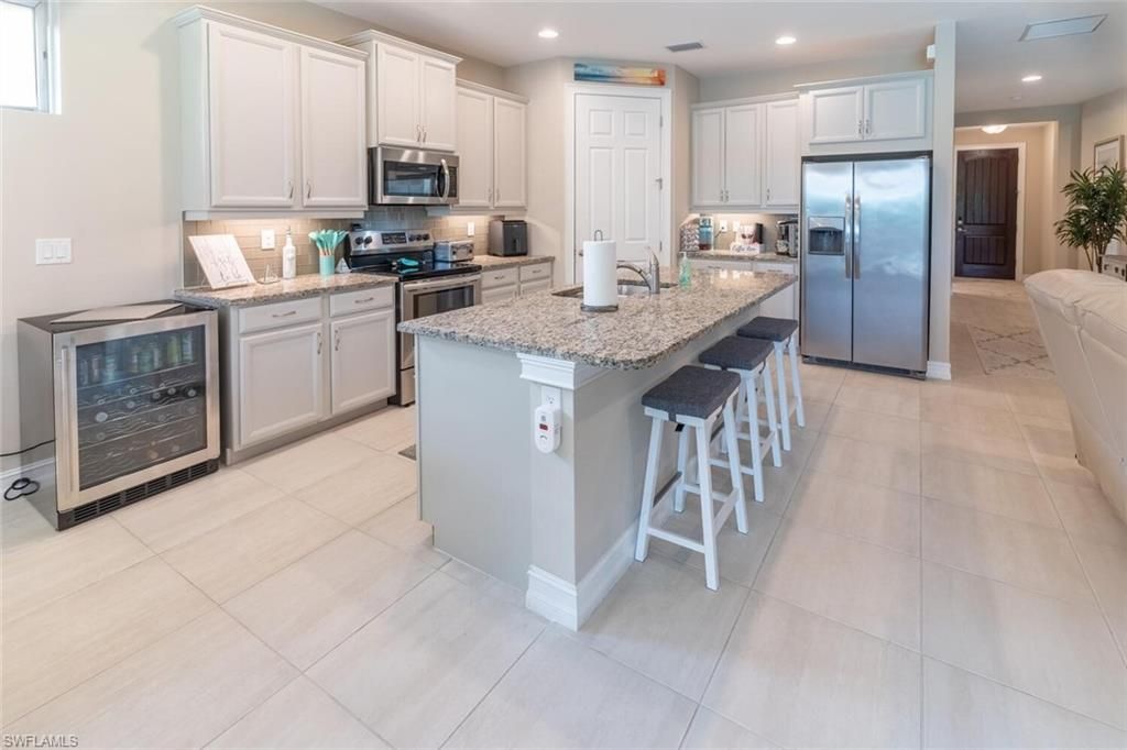 16366 Barclay Ct , Naples, FL 34110 Photo
