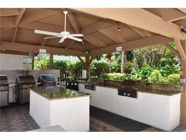 1800 S Ocean Blvd, Unit 401, Lauderdale by the Sea, FL 33062 Photo