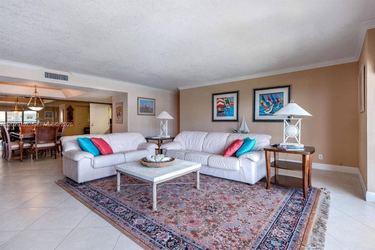 1800 S Ocean Blvd, Unit 401, Lauderdale by the Sea, FL 33062 Photo
