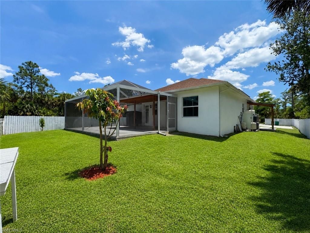 233 39th Ave Ne, Naples, FL 34120 Photo