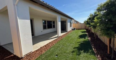 3068 Wisteria Dr, Lodi, CA 95242 Photo