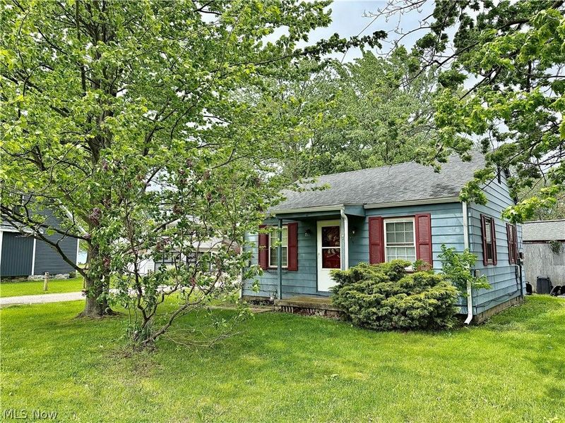 6359 Lake Rd West, Saybrook, OH 44004 Photo 2