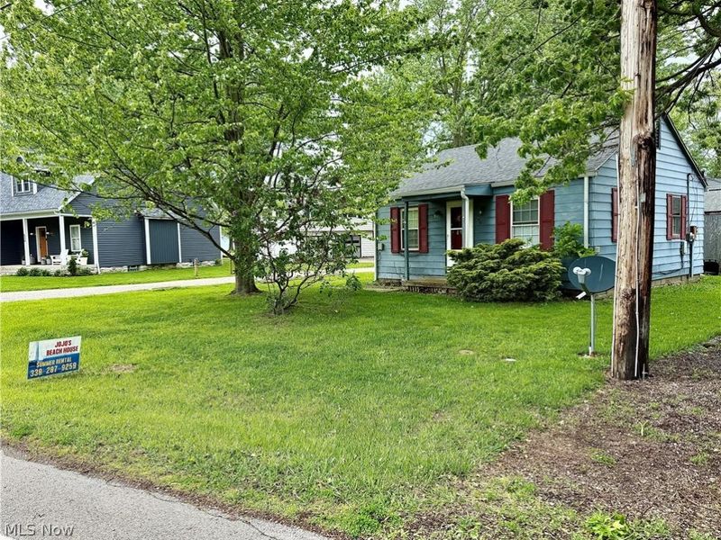 6359 Lake Rd West, Saybrook, OH 44004 Photo 3