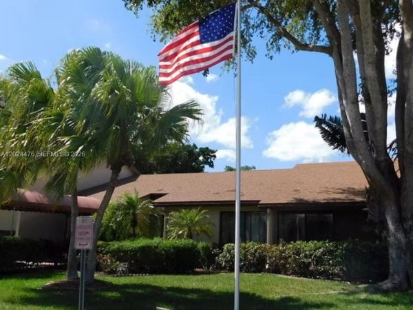 7396 NW 18th St , Unit 104, Margate, FL 33063