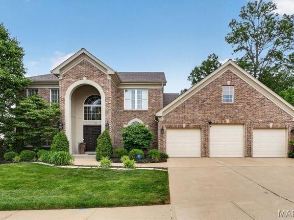 1948 Terrimill Terrace, Chesterfield, MO 63017