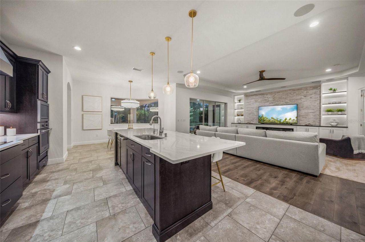 507 167th Boulevard E, Bradenton, FL 34212 Photo